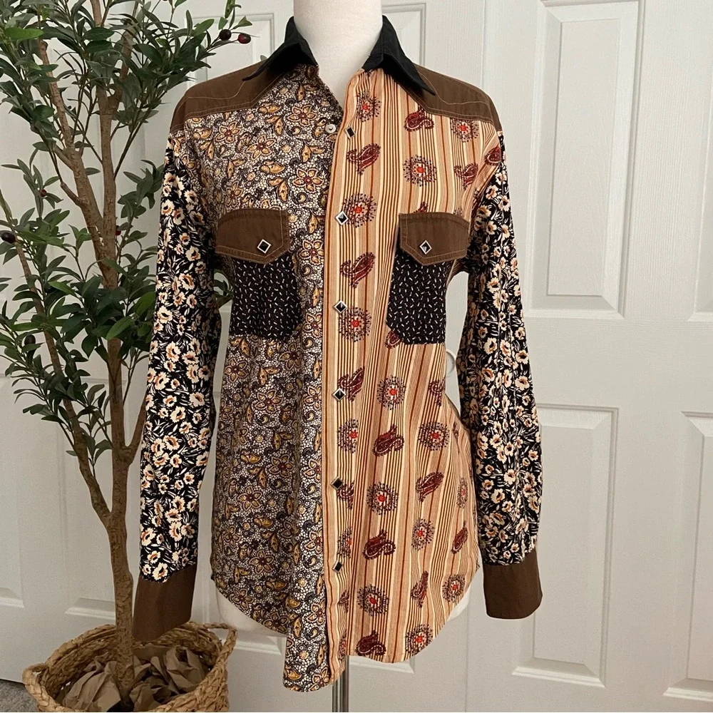 Wrangler Retro Multicolor Floral Metal Snap Shirt - Picture 7 of 14